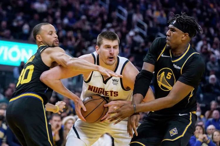 场景下反复 场景下反复