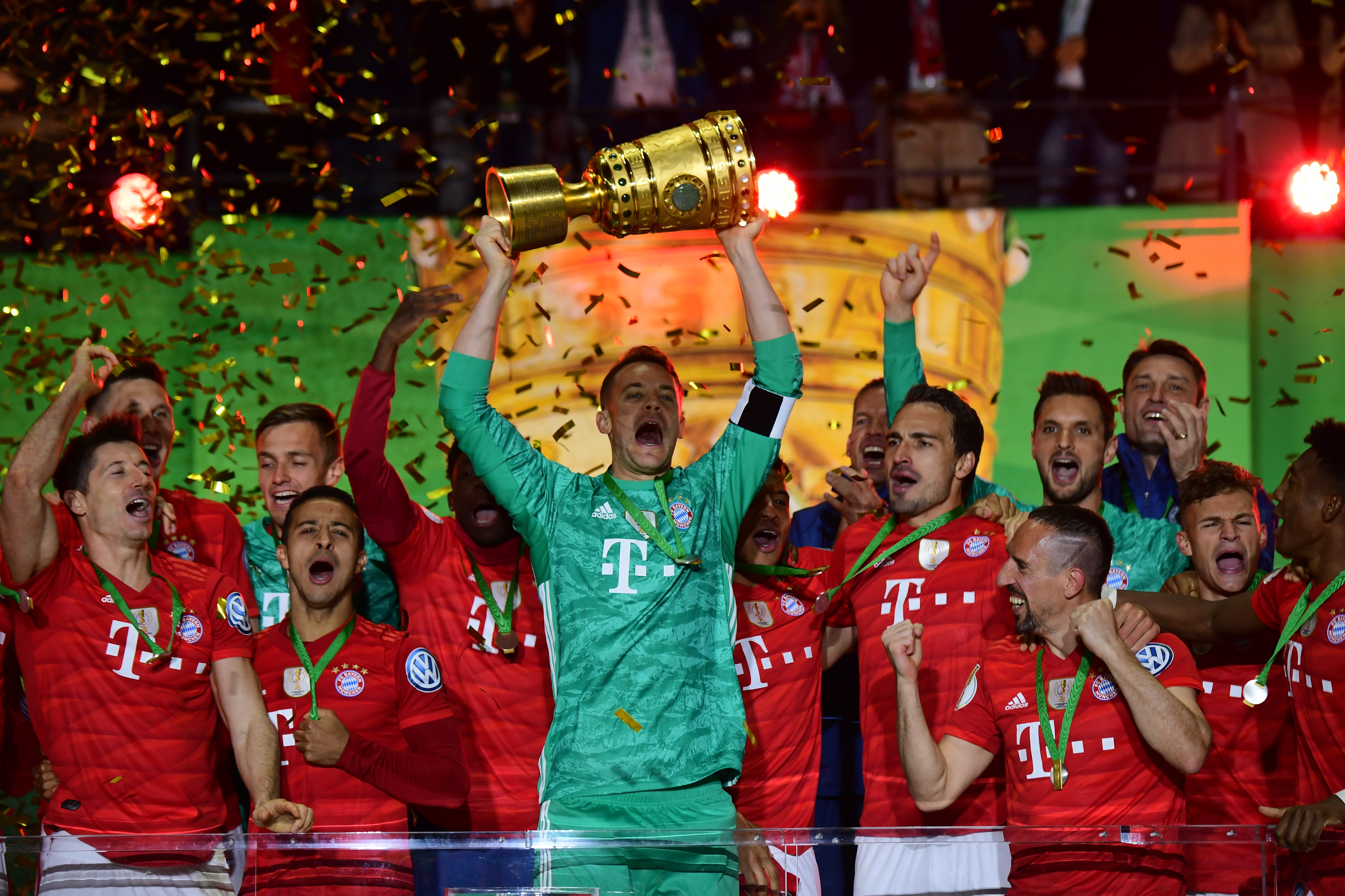 局内还有红 局内还有红